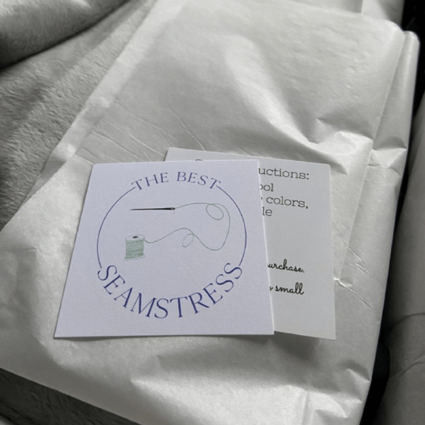 Modern Quilts in Homemade Patchwork, Quilted Bed Spread. Handmade Sage Green Throw Blanket, Twin Size Quilt Bed Cover for Guest Bedroom.