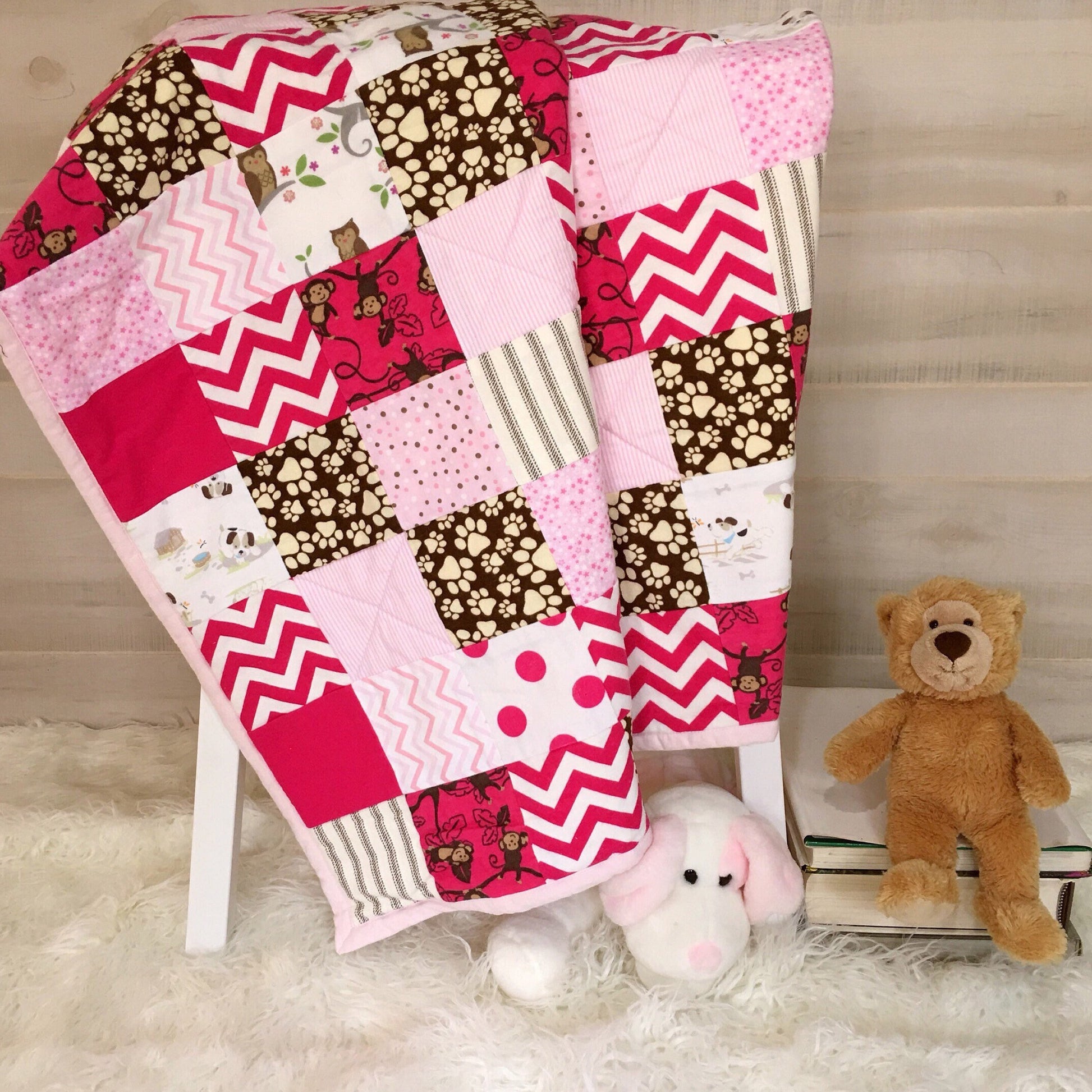 Modern Patchwork Handmade Baby Quilt or Kids Playmat in Pink for 1 Year Old Girl Gift. Quilted Blanket in Flannel for Niece Gift from Aunt.