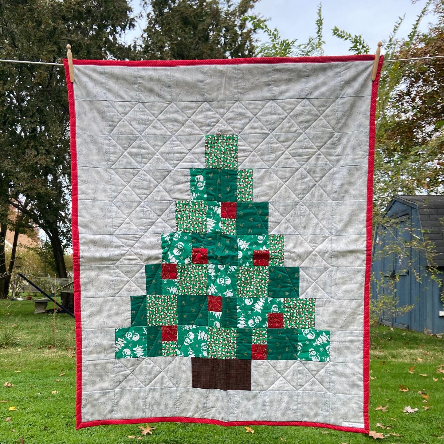 Modern Christmas Tree Quilt, Lap Quilts Handmade Ready to Ship Today. Woven Throw Blanket for Great Grandma Gift. Patchwork Quilted Throw.