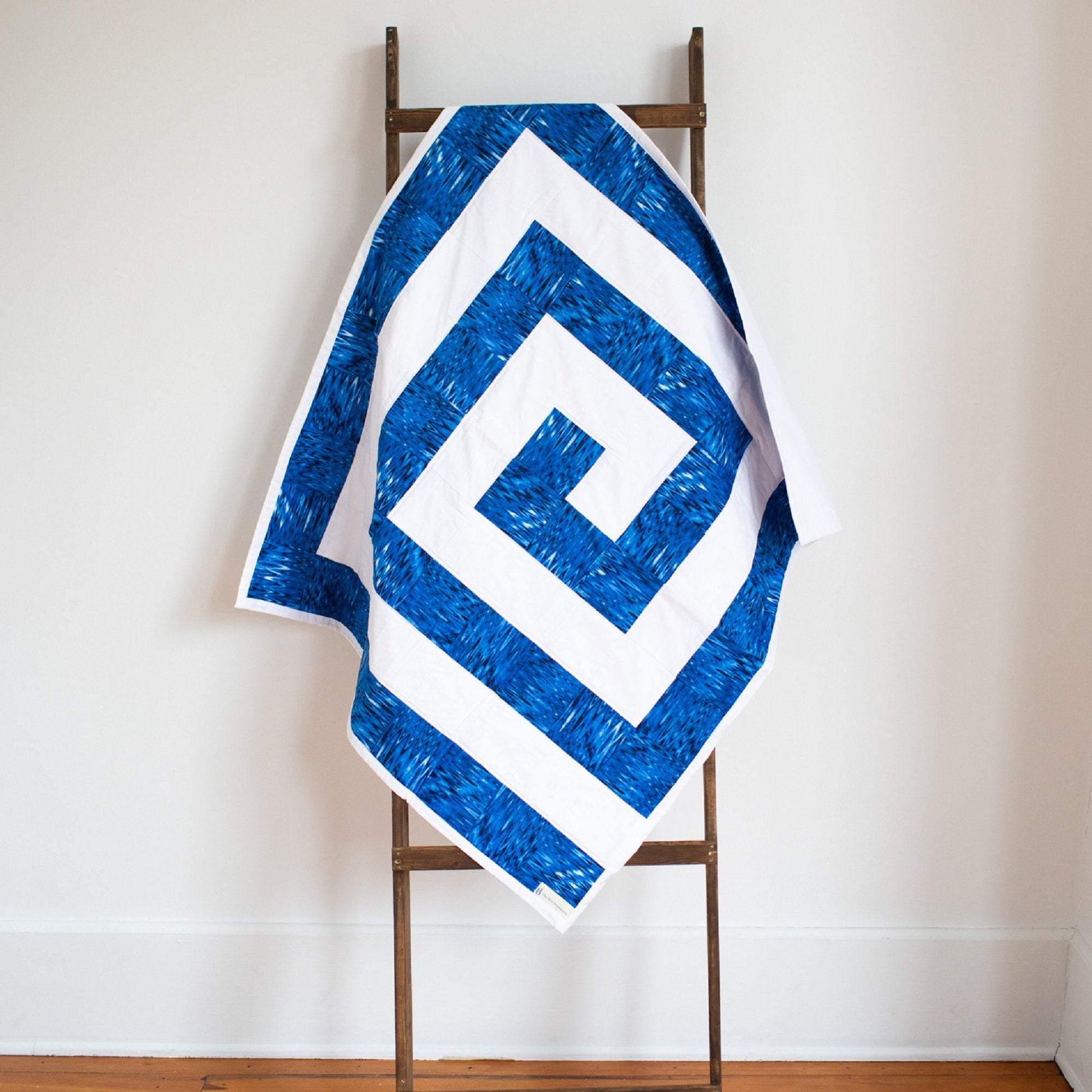 Corkscrew Quilt PDF Pattern for Beginners in 3 Sizes for Baby, Lap or Throw - The Best Seamstress