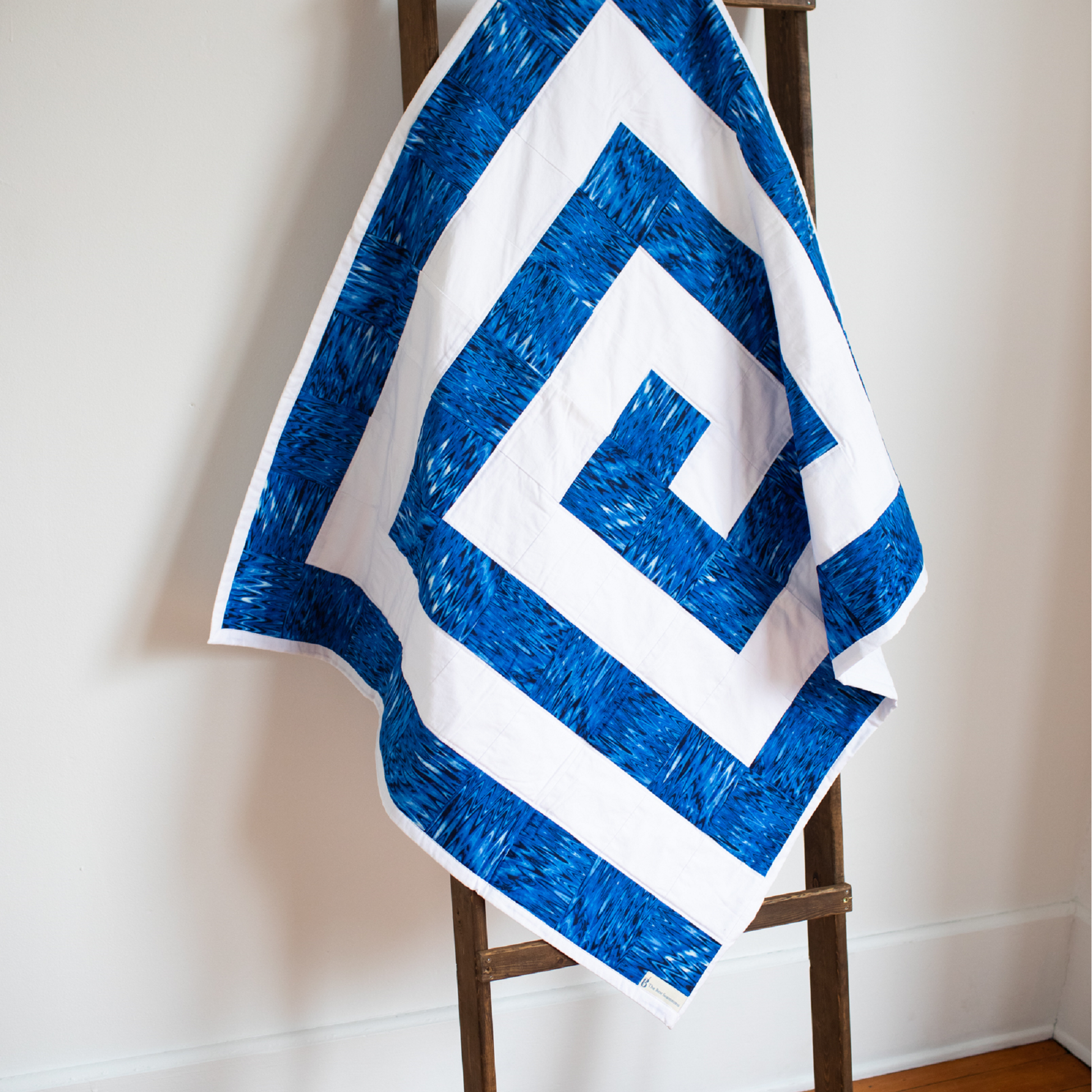 Baby Boy Geometric Blanket in Blue and White for Monochrome Nursery - The Best Seamstress